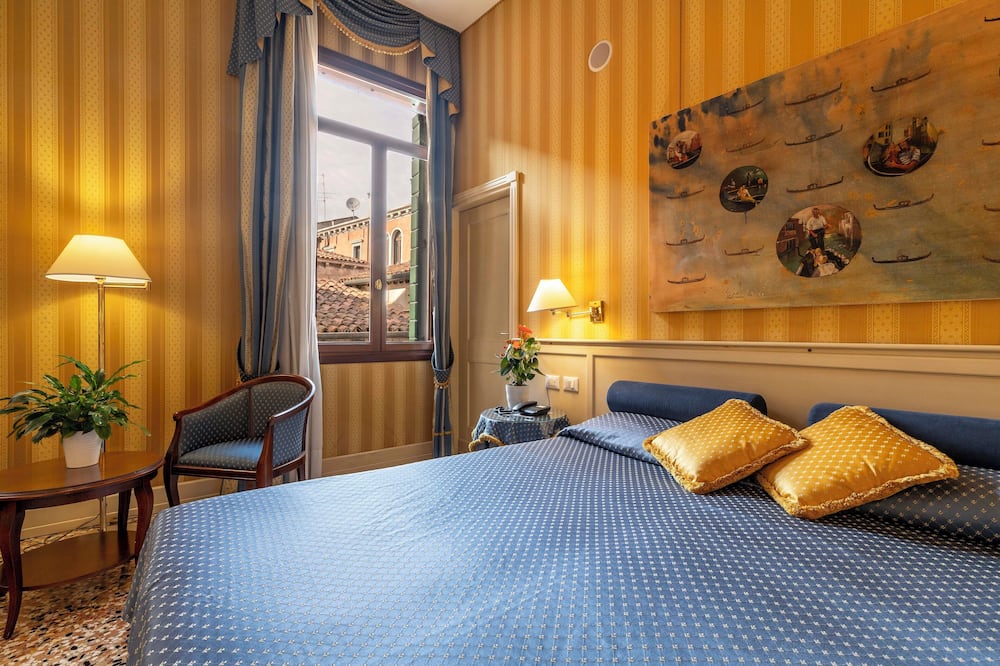 ホテル ベラ ベネチア 写真