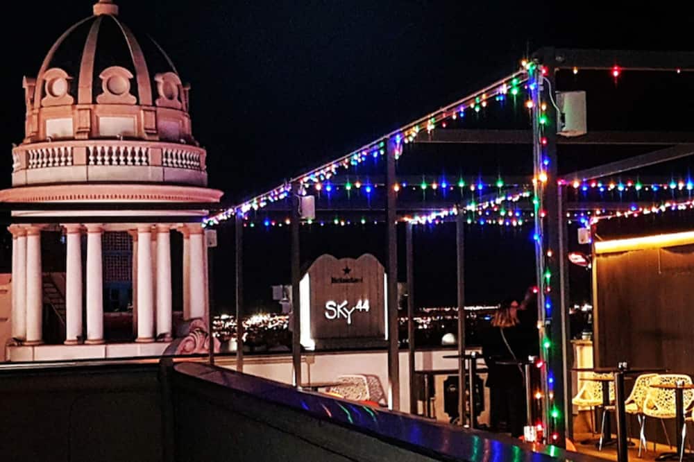 オスタル ホセフィナ 写真