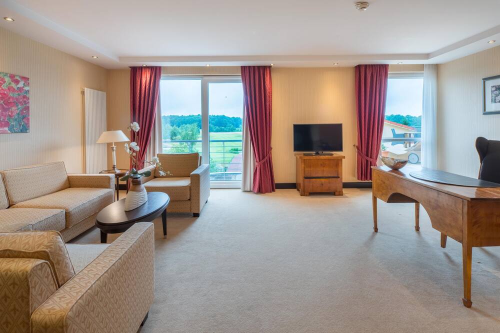 Best Western Premier Castanea Resort Hotel 写真