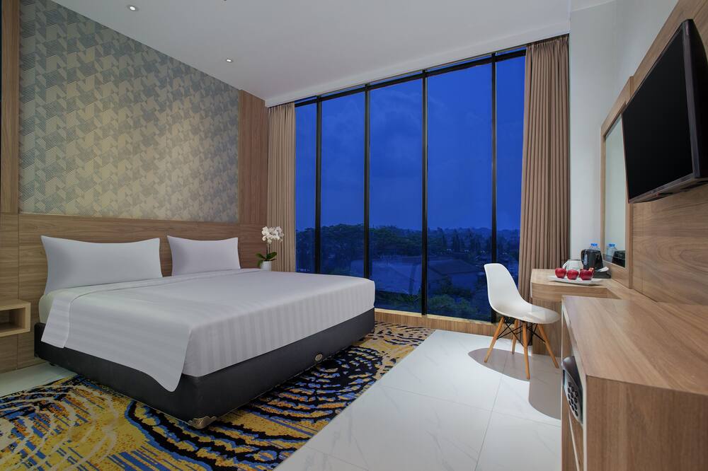 アストン イン タシクマラヤ 写真