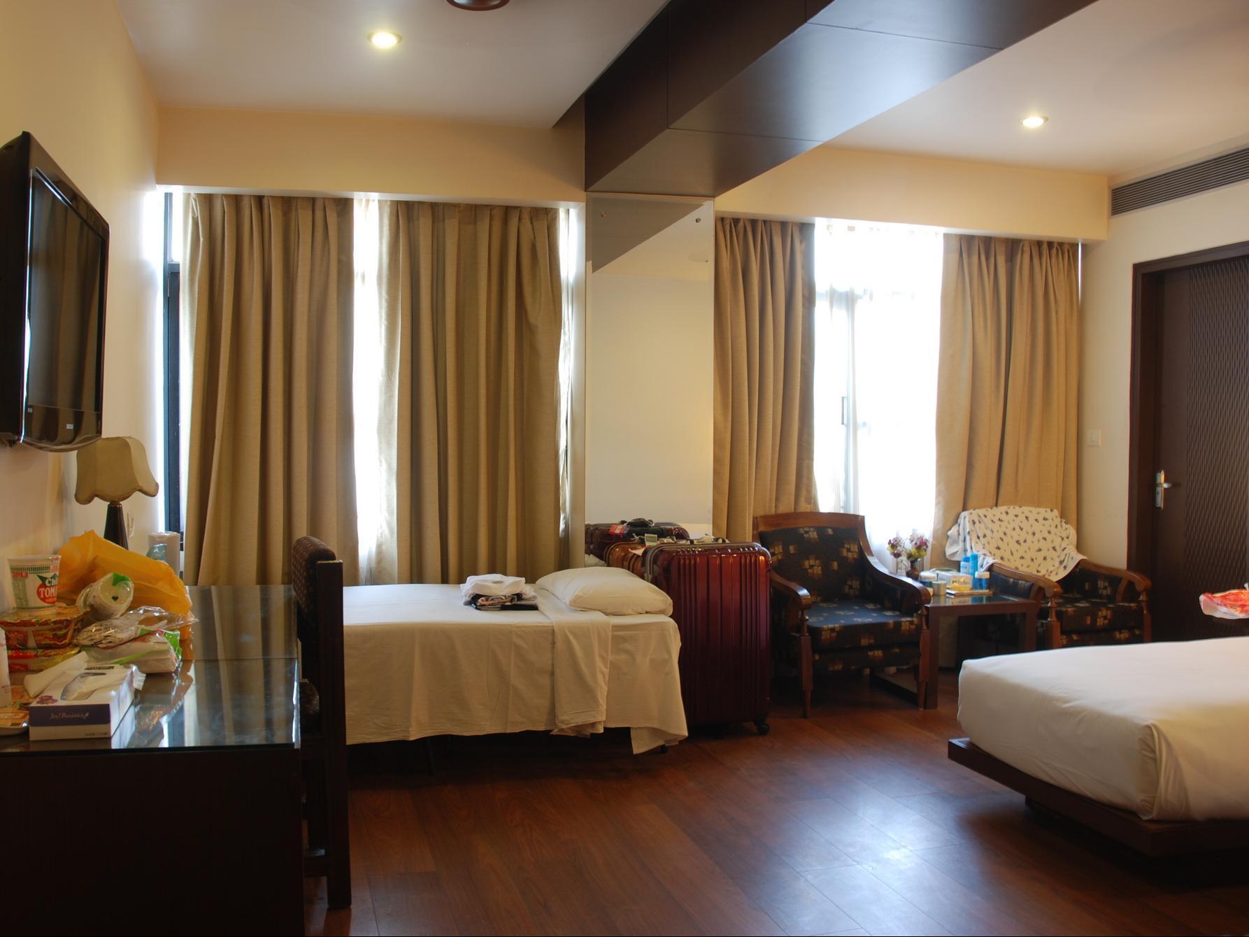 ホテル メトロ ハイツ 写真