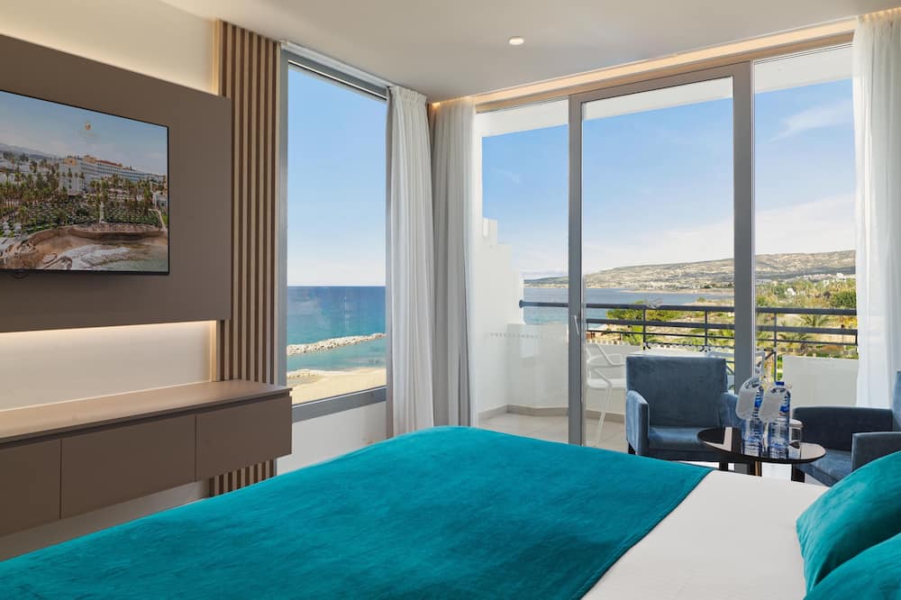 St.George Beach Hotel & Spa Resort 写真