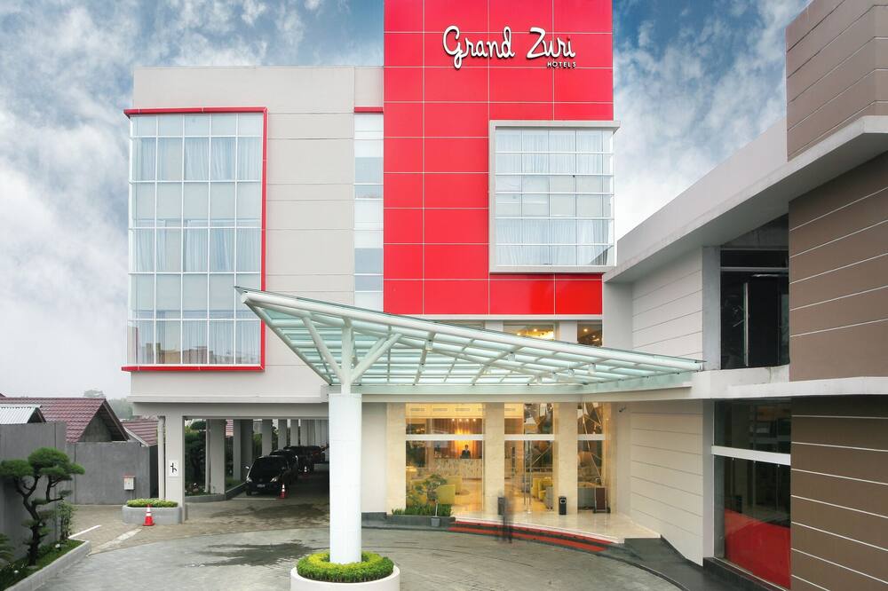 メリオ エニム 写真