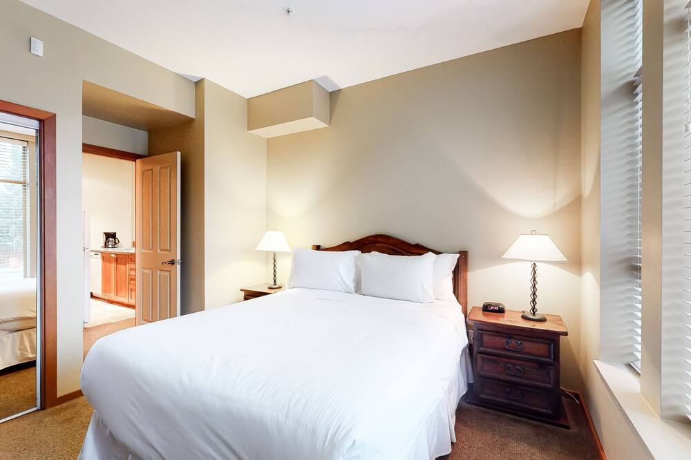 ウィスラーカスケードロッジ 写真