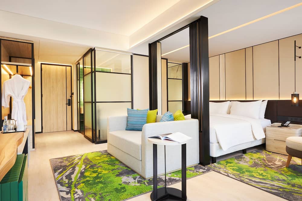 ホリデイ イン バリ サヌール バイ IHG 写真