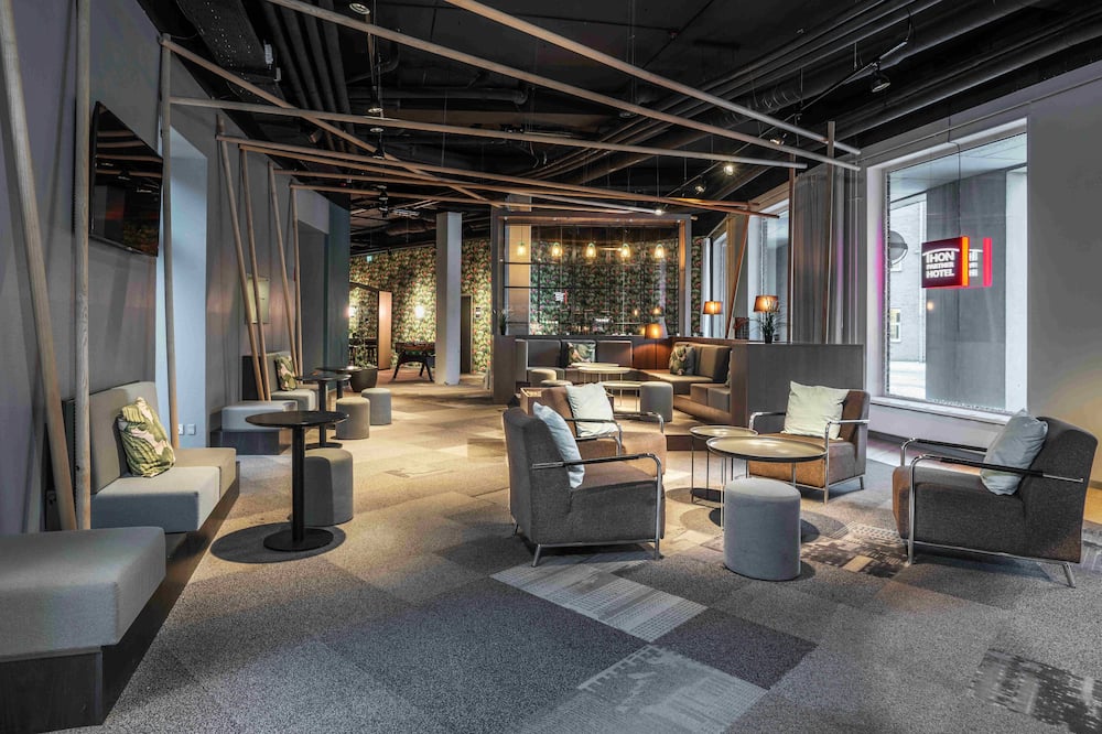 トン パートナー  ホテル  ホジエ タストルップ 写真