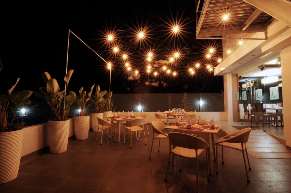 717 セザール プレイス ホテル 写真