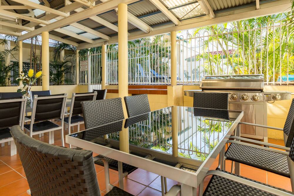 トゥウォン セントラル モーテル アパートメンツ 写真