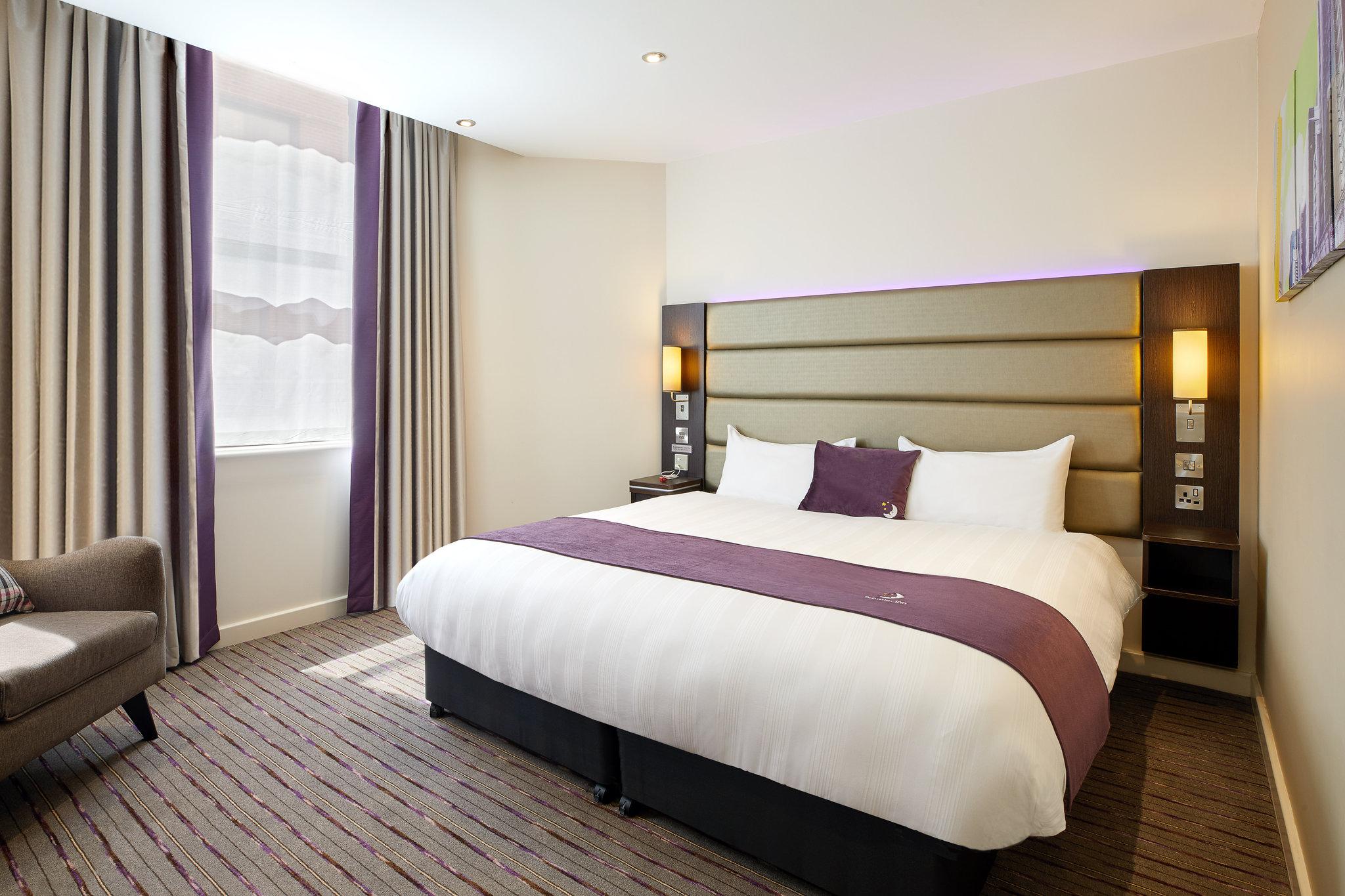 Premier Inn Manchester Portland St 写真