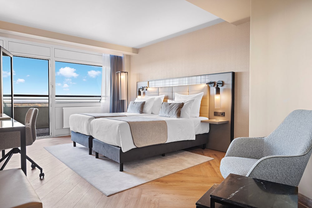 レオナルド ロイヤル ホテル フランクフルト 写真