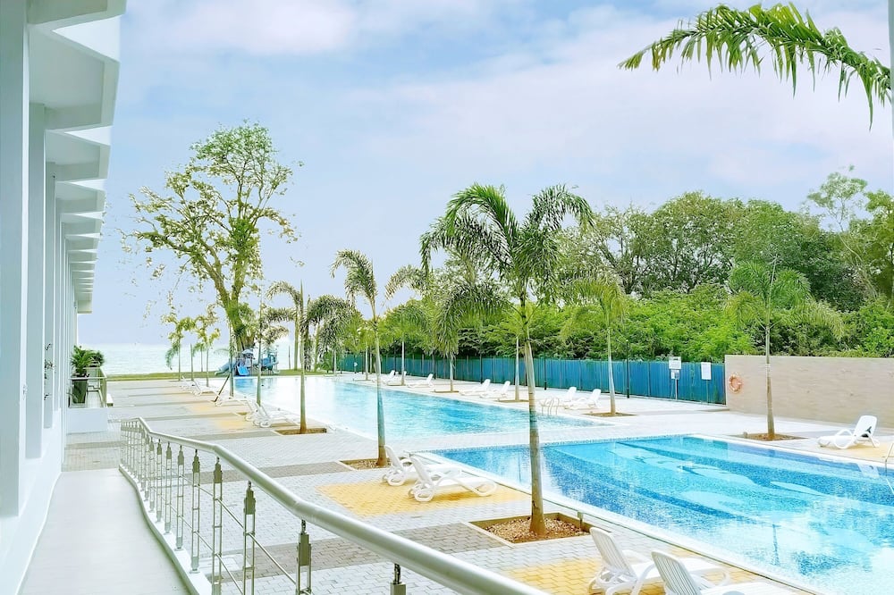 パシフィック リージェンシー ビーチ リゾート ポート ディクソン 写真