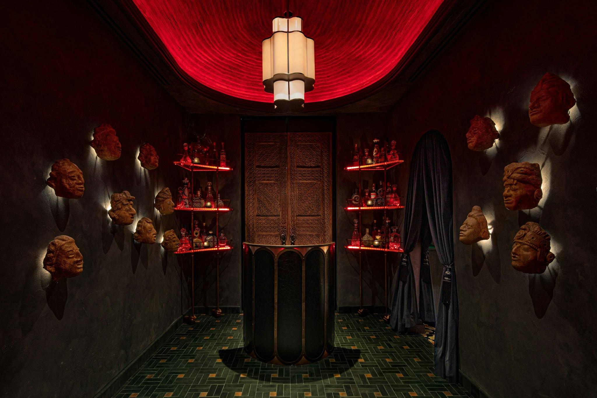 モクシー マイアミ サウス ビーチ 写真