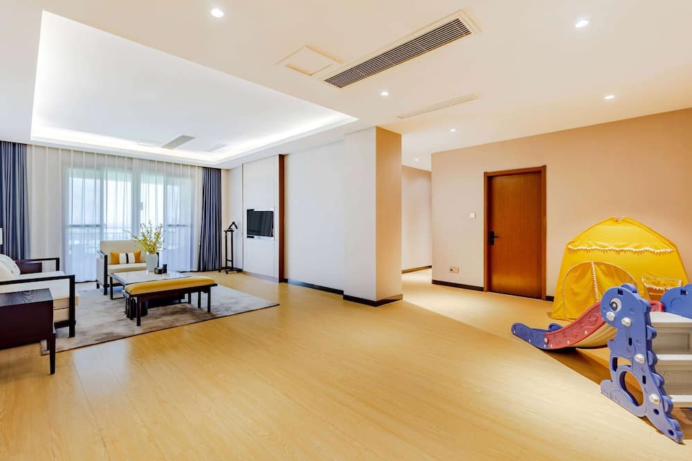 Howard Johnson Lakeview Hotel Huaibei 写真