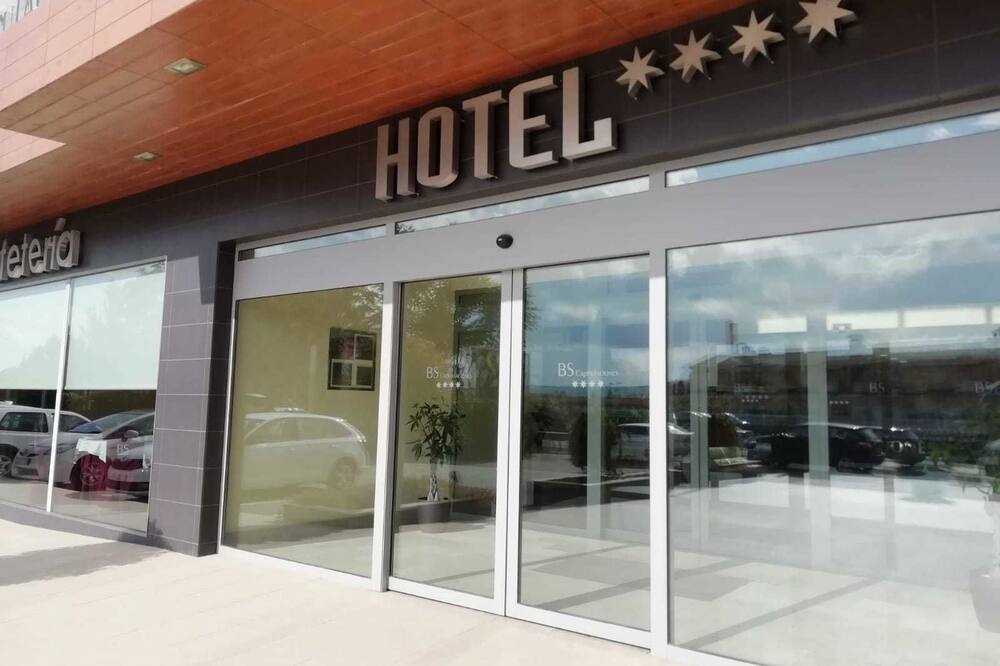 BS Capitulaciones 写真