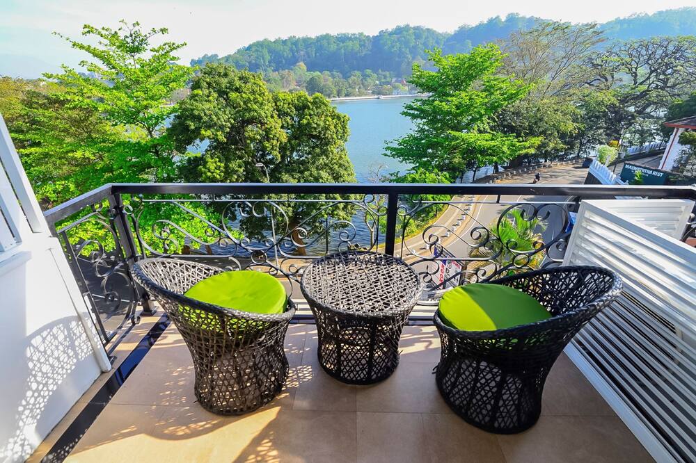 デヴォン レスト 写真