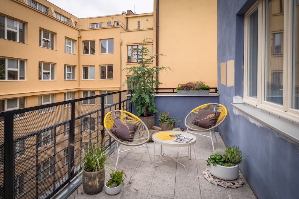 シティ リーフ アパートメンツ 写真