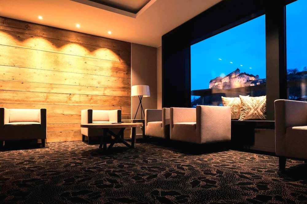 ブルクブリック 写真