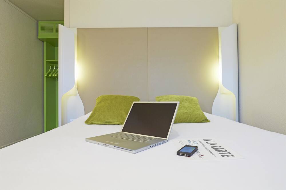 Campanile Lens 写真