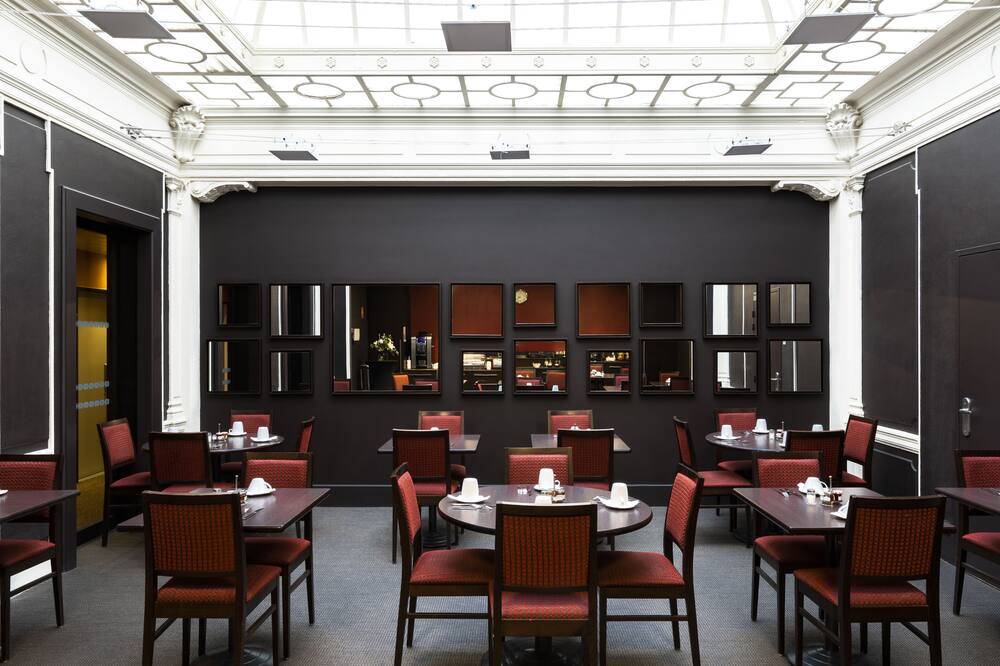 Escale Oceania Marseille Vieux Port 写真