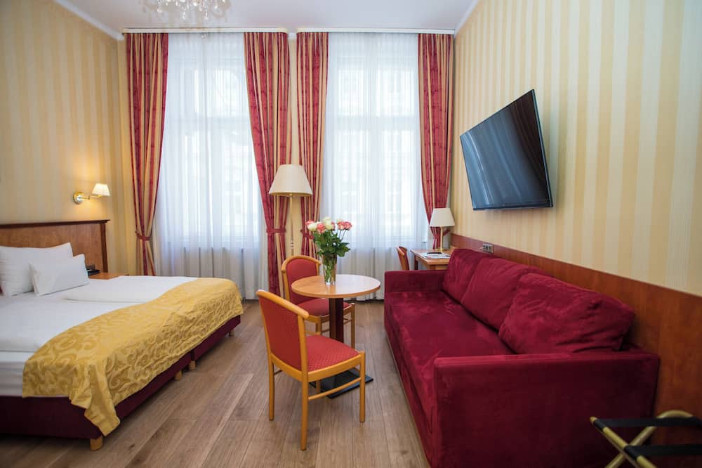 Pension Opera Suites I Self Check In I AC in all rooms 写真