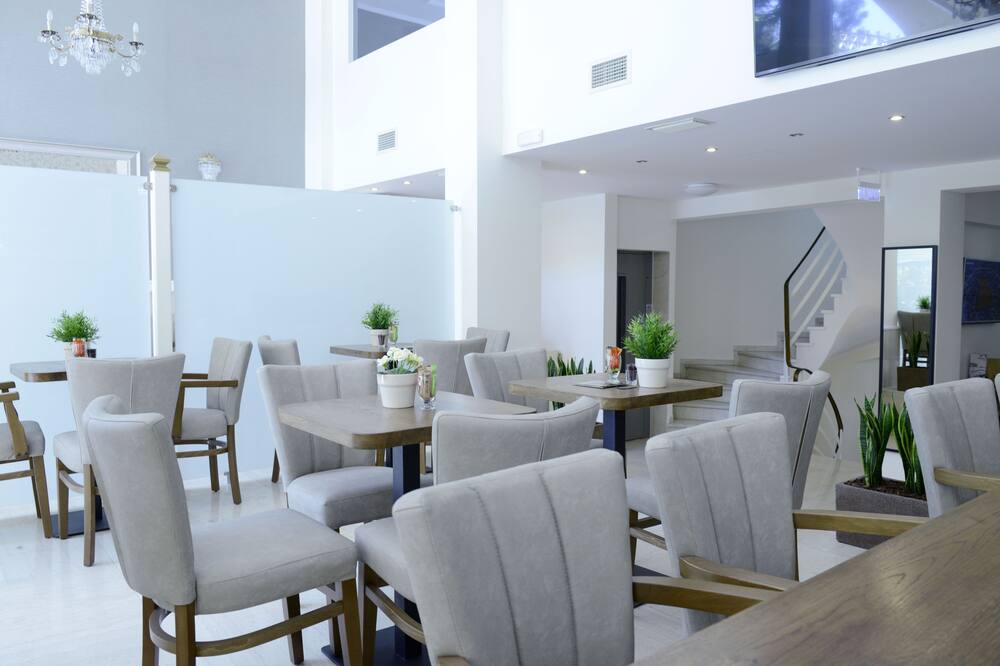 フィディアス ホテル 写真