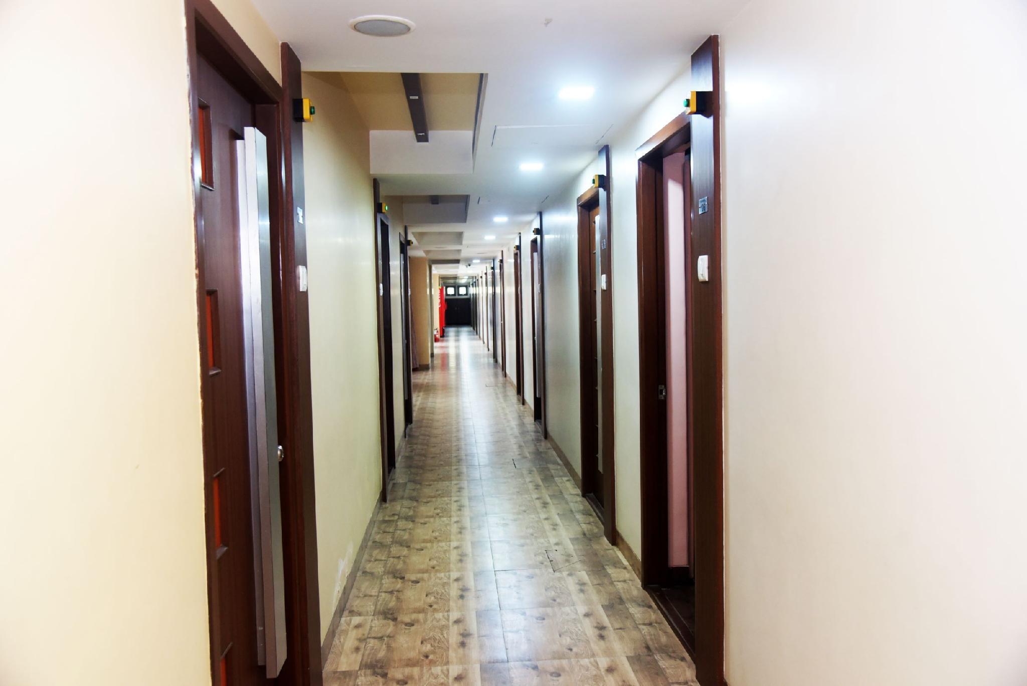 ホテル インディアナ イン 写真