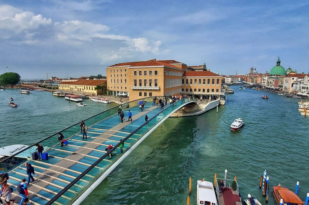 ホテル サンタ キアラ 写真