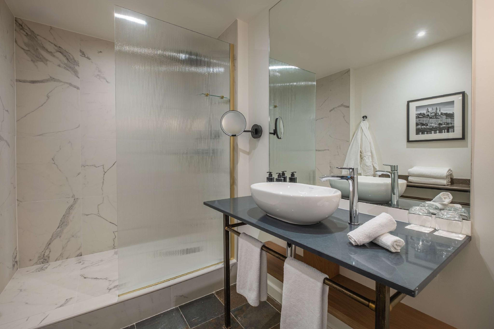 Cour des Loges Lyon, a Radisson Collection Hotel 写真