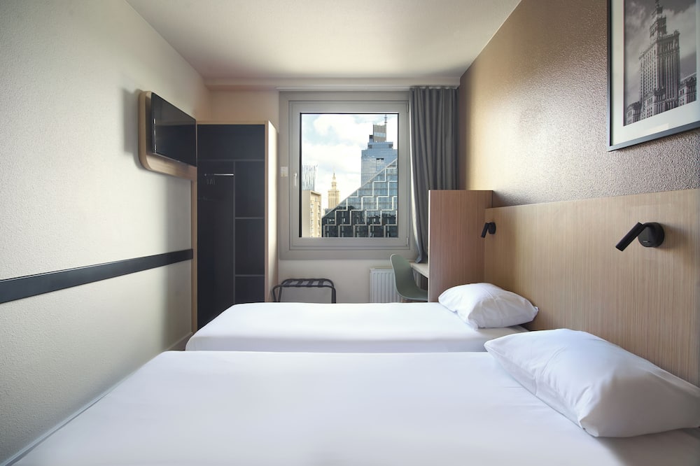 プルミエール クラス ワルシャワ セントラム 写真