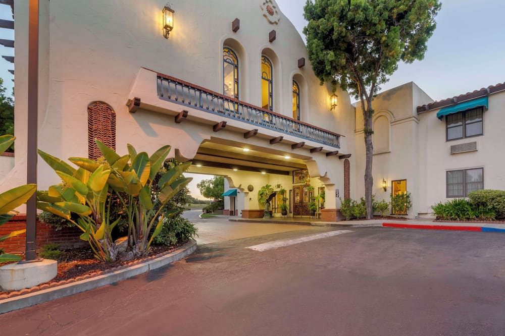 ベスト ウェスタン カサ グランデ イン 写真