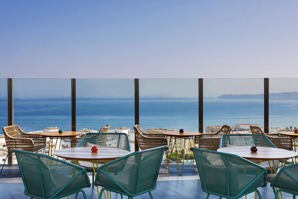 ヒルトン タンジール シティ センター 写真