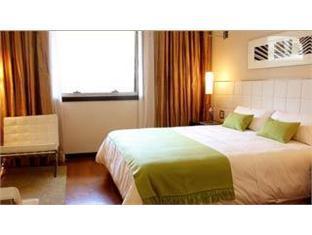 725 コンチネンタル ホテル 写真