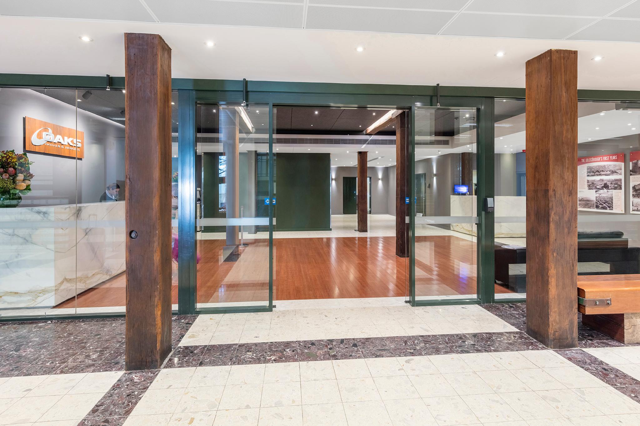 オークス シドニー ゴールズブロウ スイーツ 写真