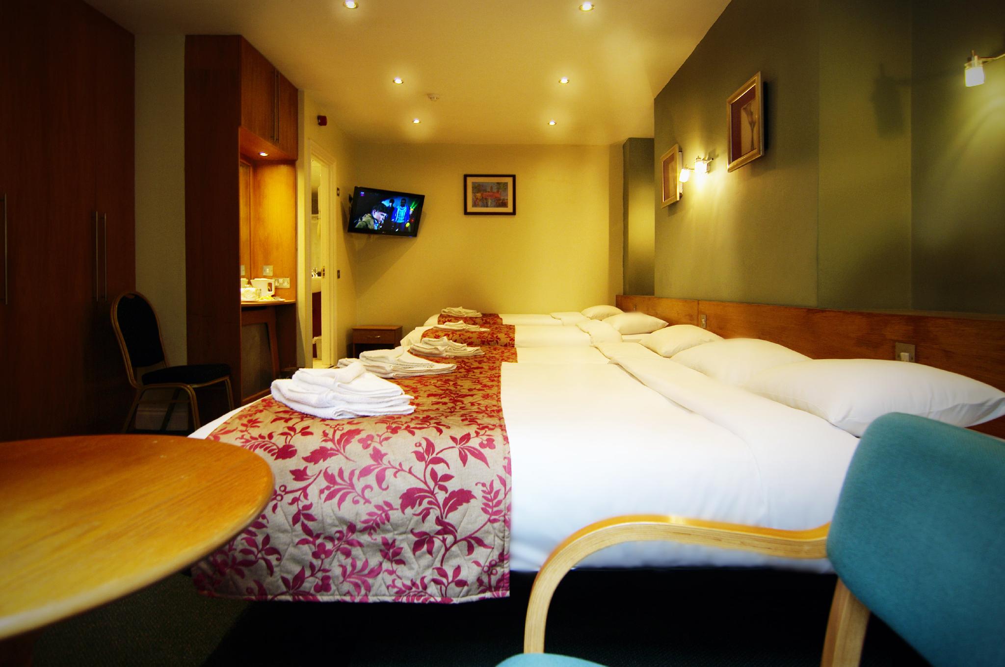 ウェストバリィ ホテル 写真