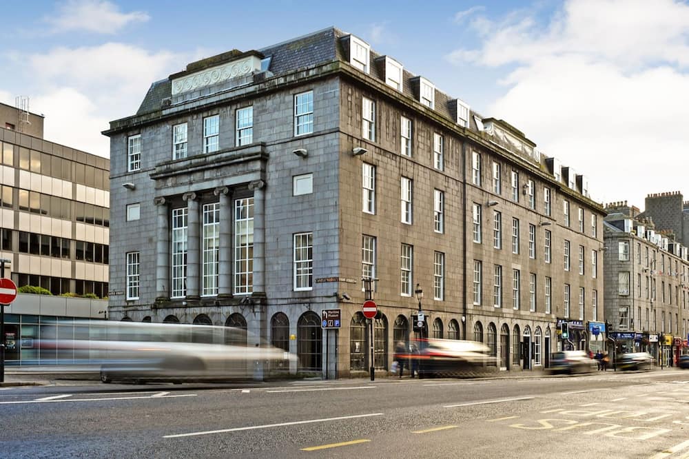 ロイヤル アテナム スイーツ 写真