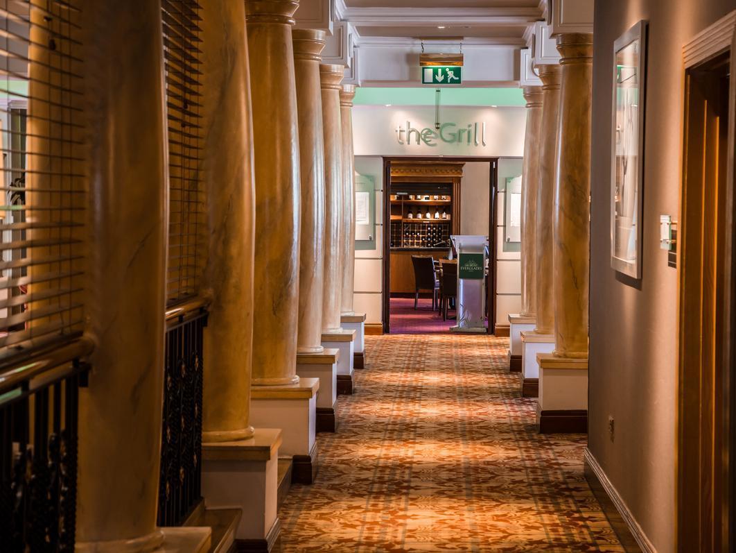 エバーグレイズ ホテル 写真