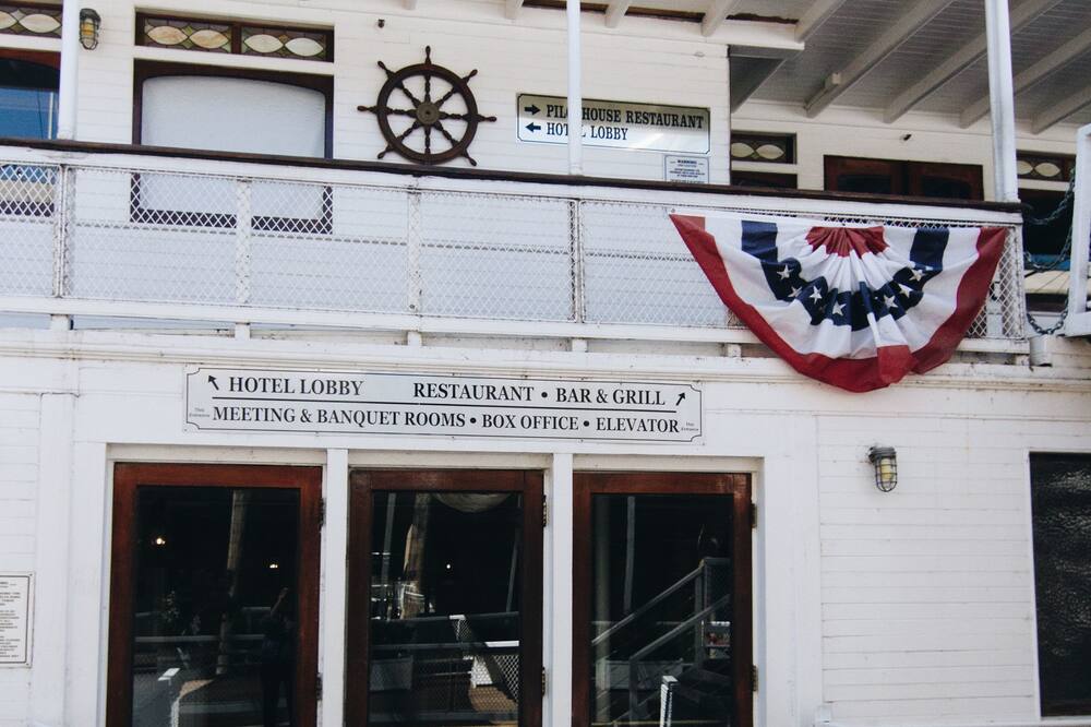 デルタ キング ホテル 写真