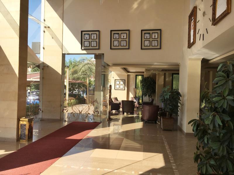 タイムス スクエアー スイート ホテル 写真