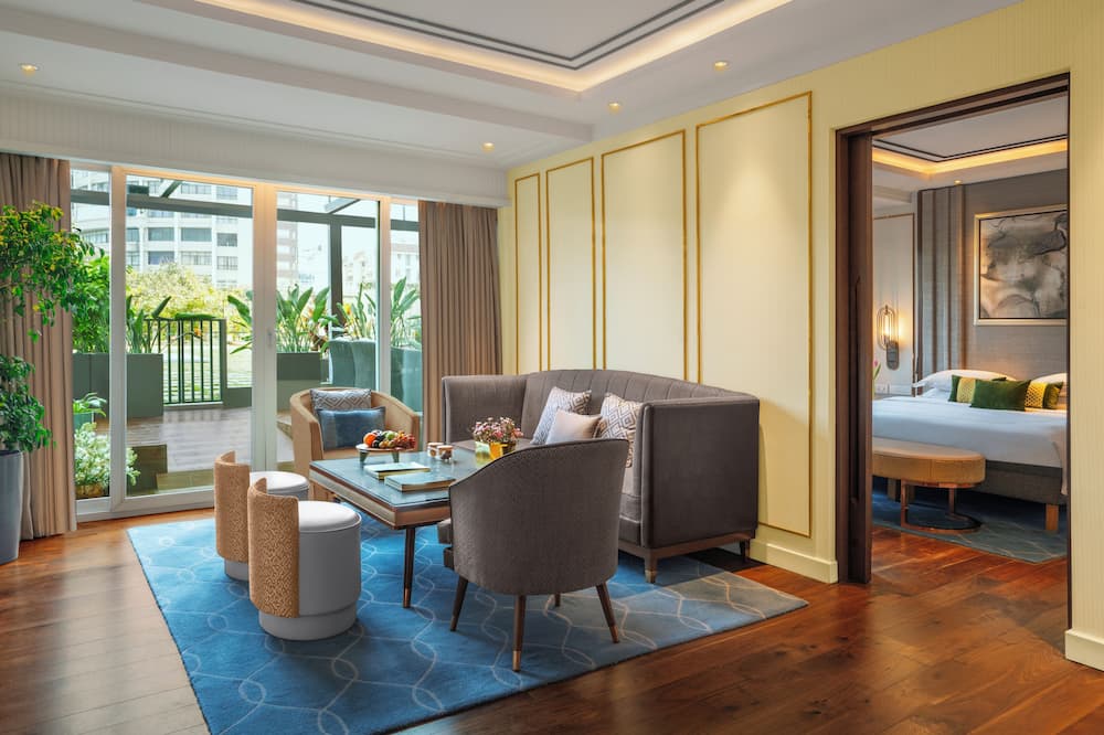 タージ MG ロード 写真