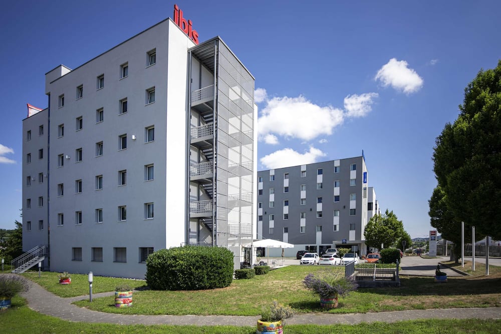 イビス フリブール 写真