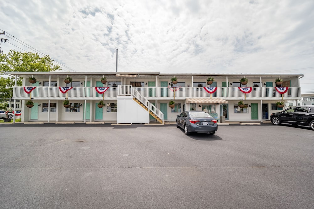 オーシャン グラス イン (旧パイレーツ コーブ) 写真