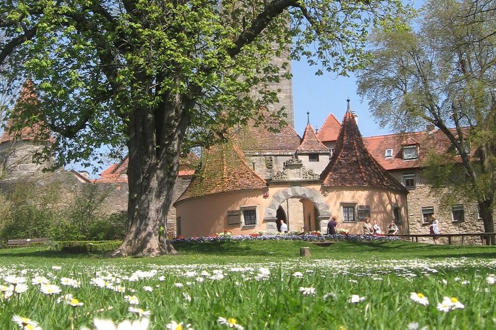 ホテル ローテンブルガー ホフ 写真