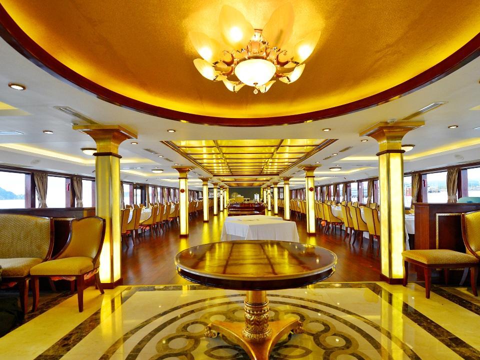 ゴールデン クルーズ 写真