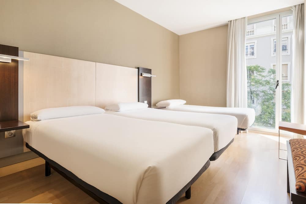 イルニオン オウディトリ ホテル 写真