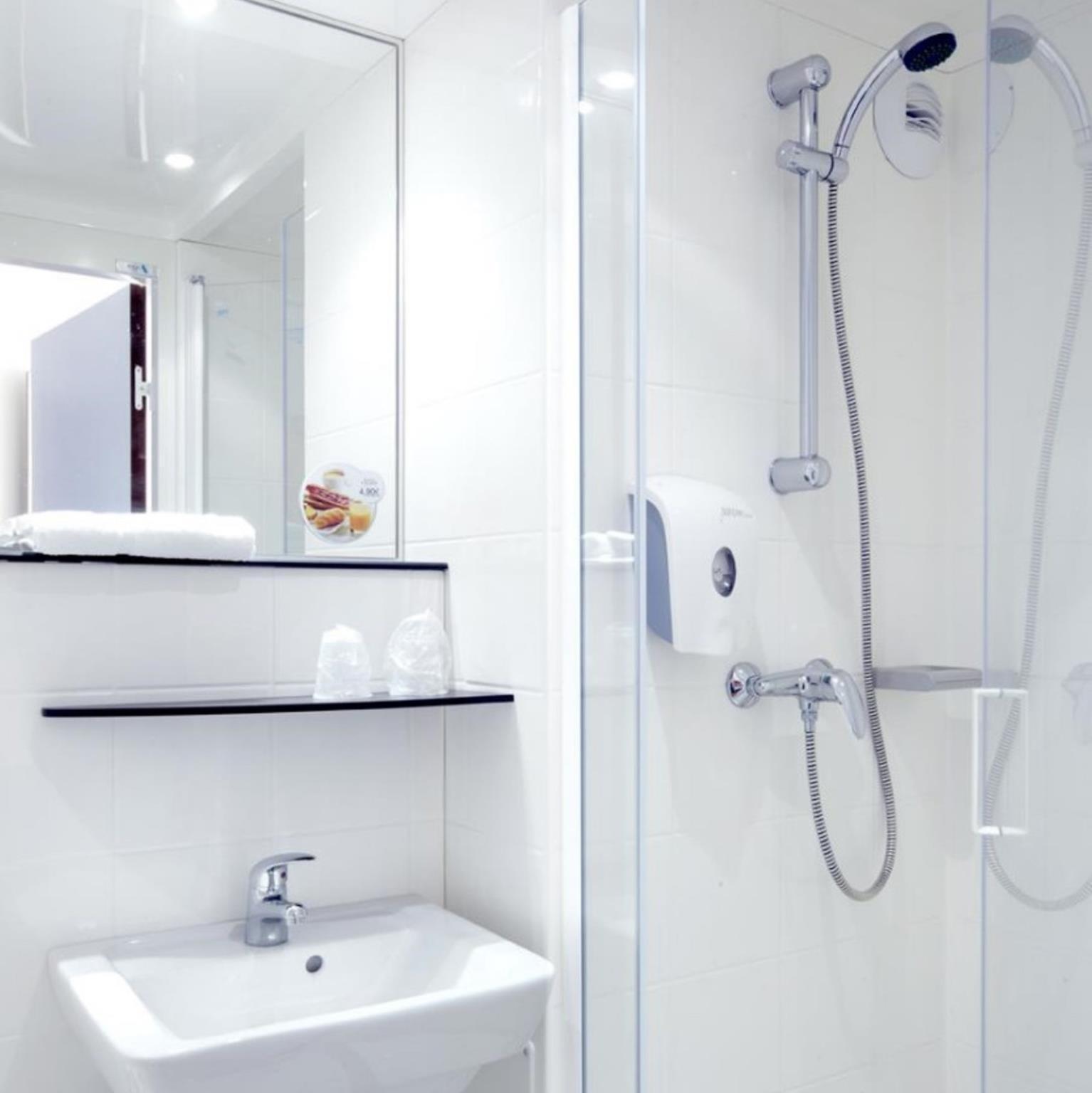 プルミエール クラス ロワシー - アエロポール CDG - ル メニル アムロ 写真