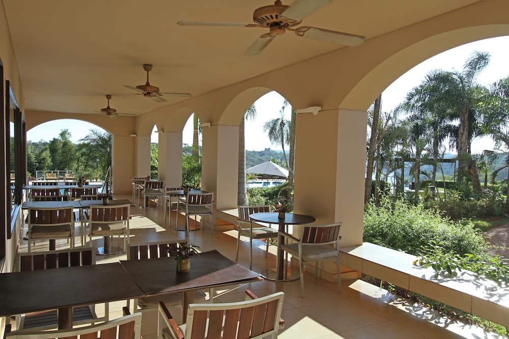 パノラマ グランド イグアス 写真