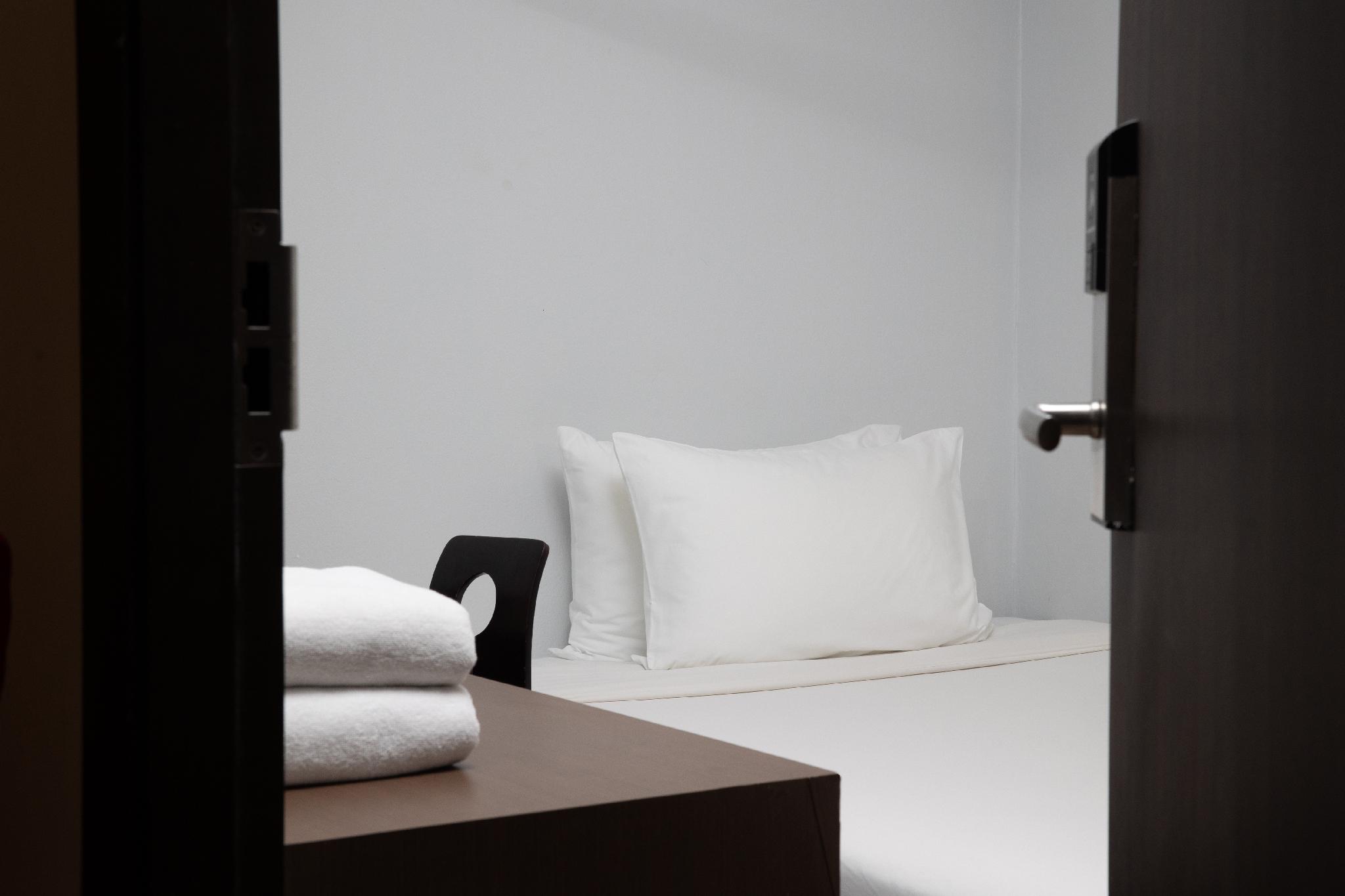 ナントラ シーロム ホテル 写真