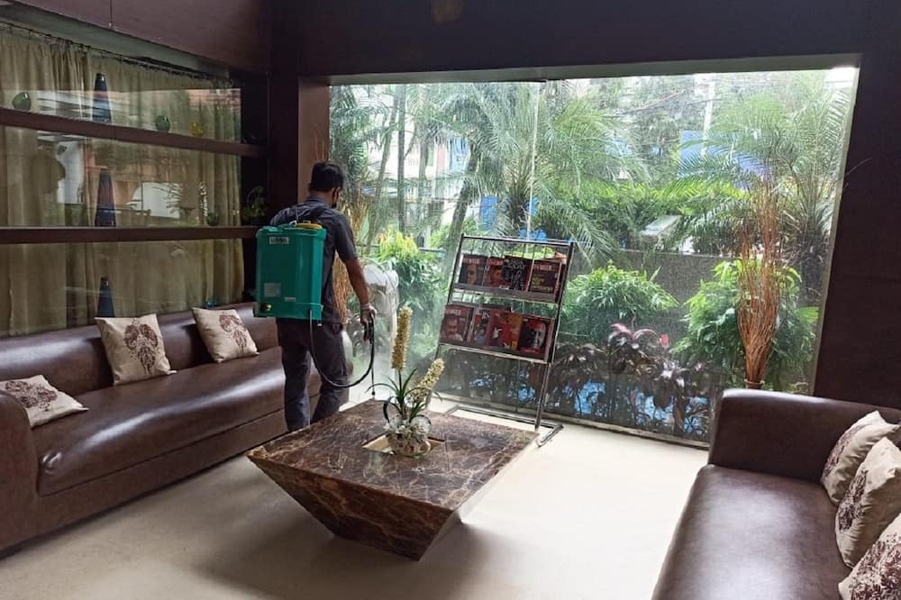 ザ コーポレート 写真