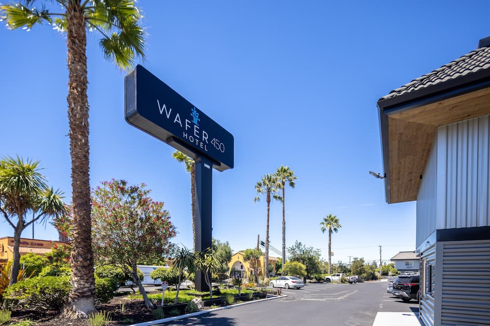 ワーファー 450  ホテル 写真