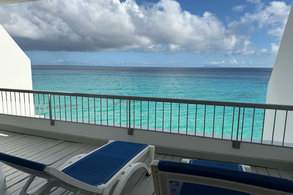 Sapphire Beach Club Resort 写真